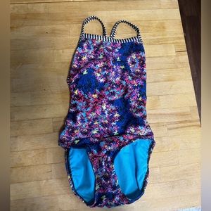 Dolphin girl’s swim suit size 30